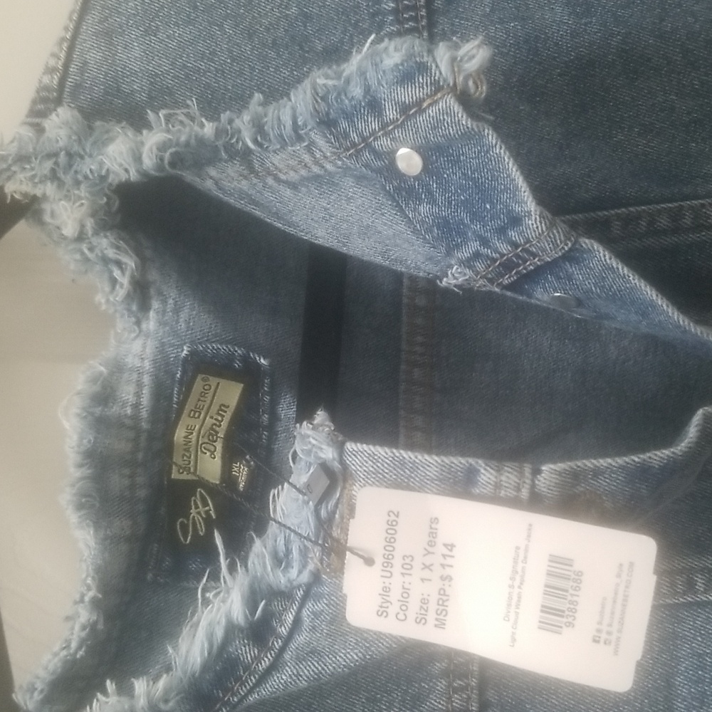 Suzanne Betro Peplum Denim Jacket (1X) NWT - Picture 2 of 12